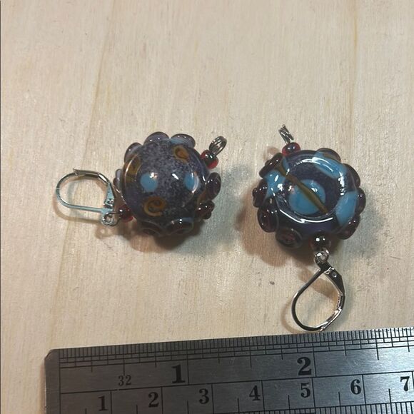 Elegant Blue and Silver Earrings - Picture 3 of 5